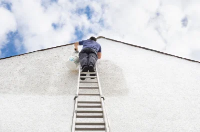 Peinture extérieure à la Folie — façades et ravalement